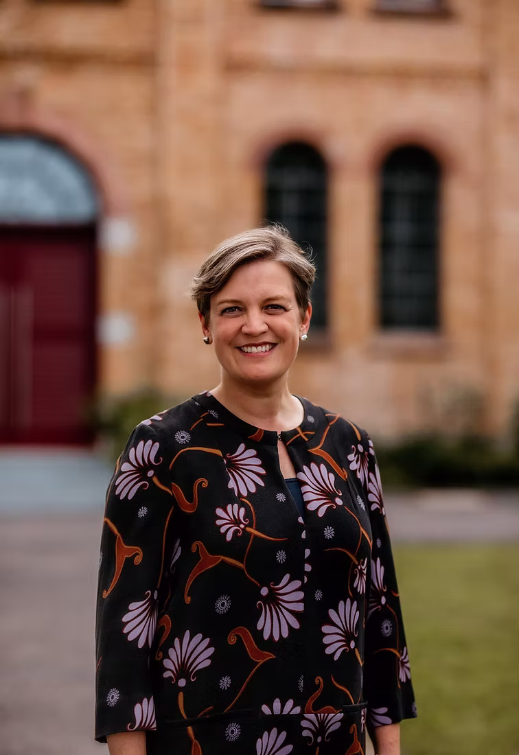 Prof. Dr. Verena Rock